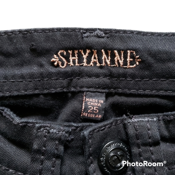 Shyanne Western Rodeo Black Skinny Jeans Embroidered Embellished Pockets Size 25 - Picture 4 of 9